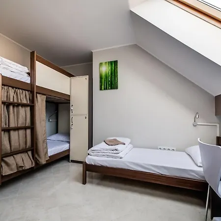 Ostriv Hostel