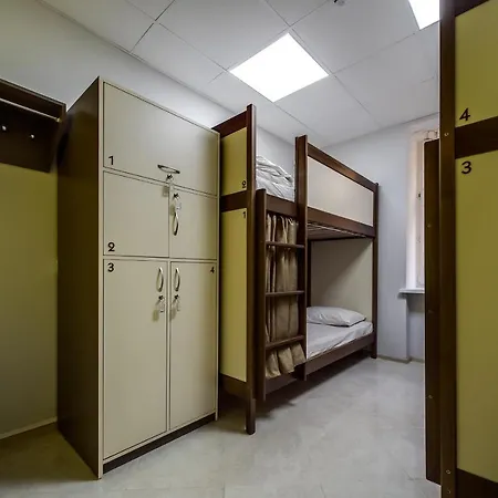 Ostriv Hostel Λβιβ