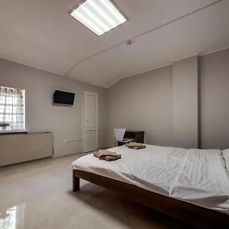 Hostel Ostriv *