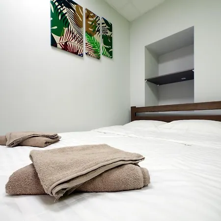 Hostel Ostriv *