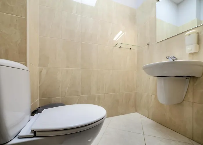 Ostriv * リヴィウ