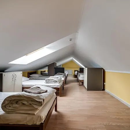Hostel Ostriv *